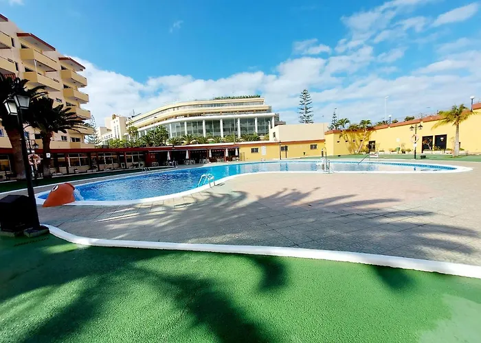 Sunny Cozy Loscristianos Wifi,pool Apartamento Los Cristianos (Tenerife)
